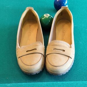 Timberland Women's Beige Loafers 6M